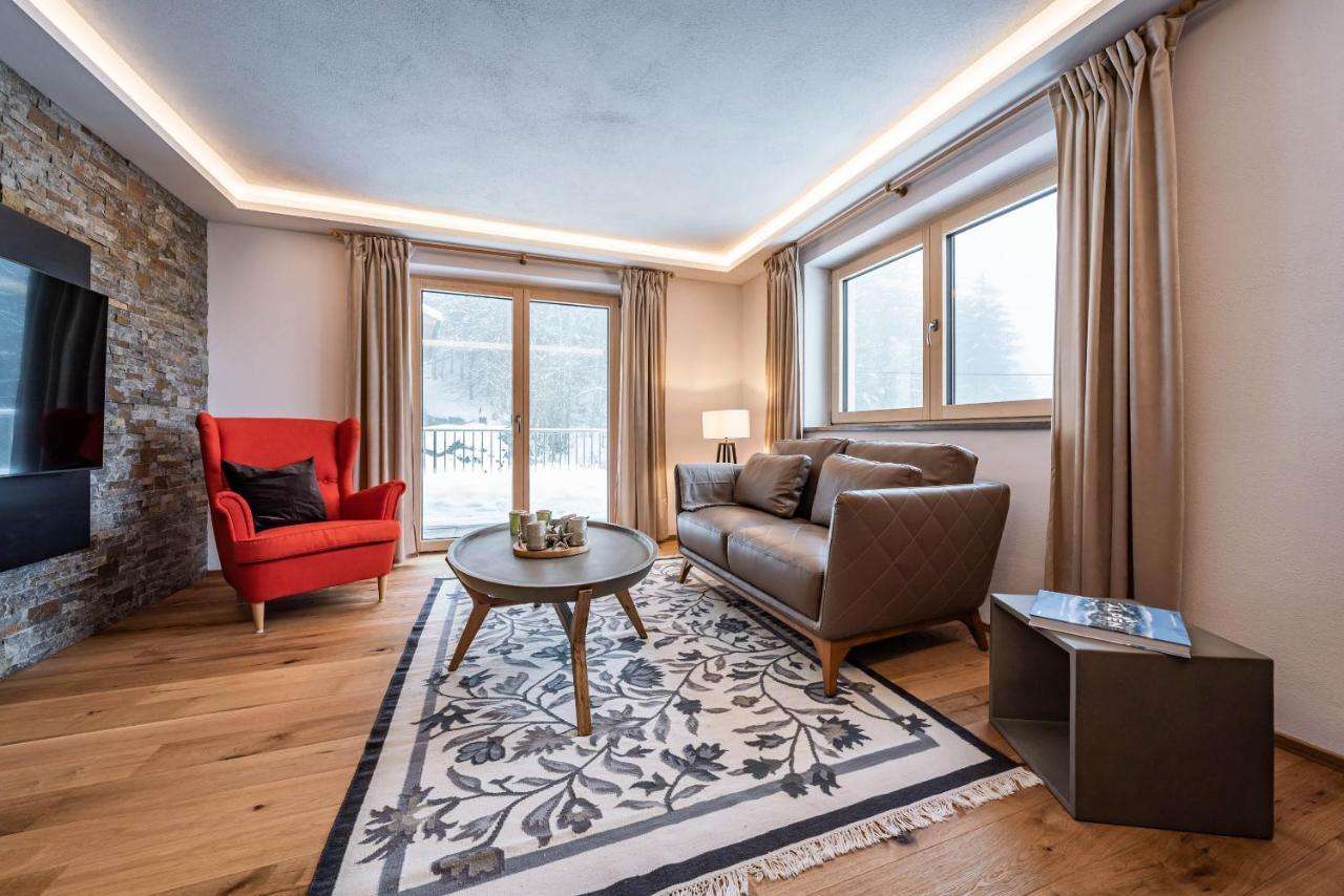 Chalet Alpendomizil Ahorn Mayrhofen Exteriör bild