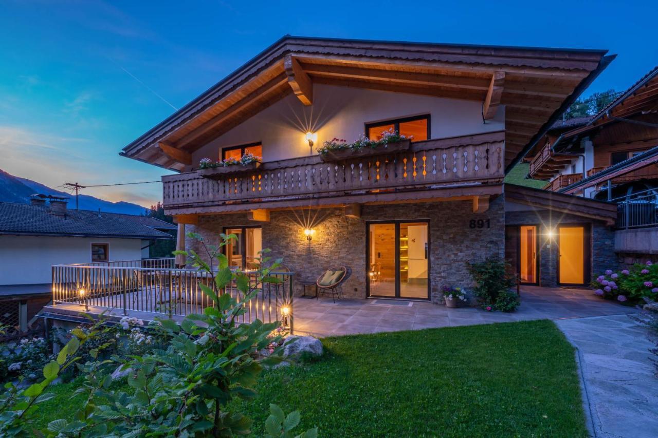 Chalet Alpendomizil Ahorn Mayrhofen Exteriör bild