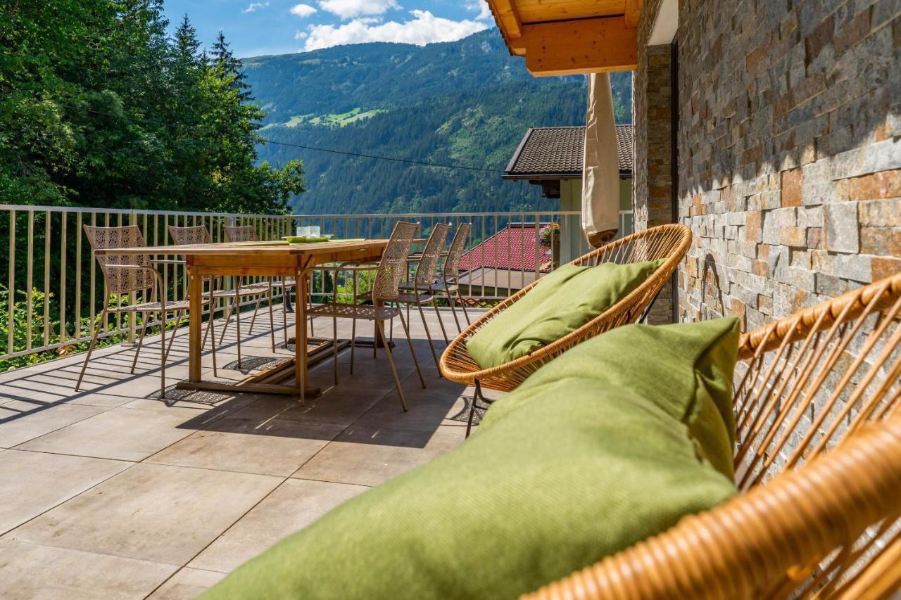 Chalet Alpendomizil Ahorn Mayrhofen Exteriör bild